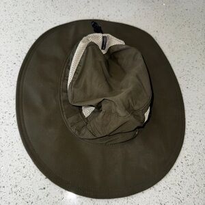Columbia Olive Green Outdoor Hat